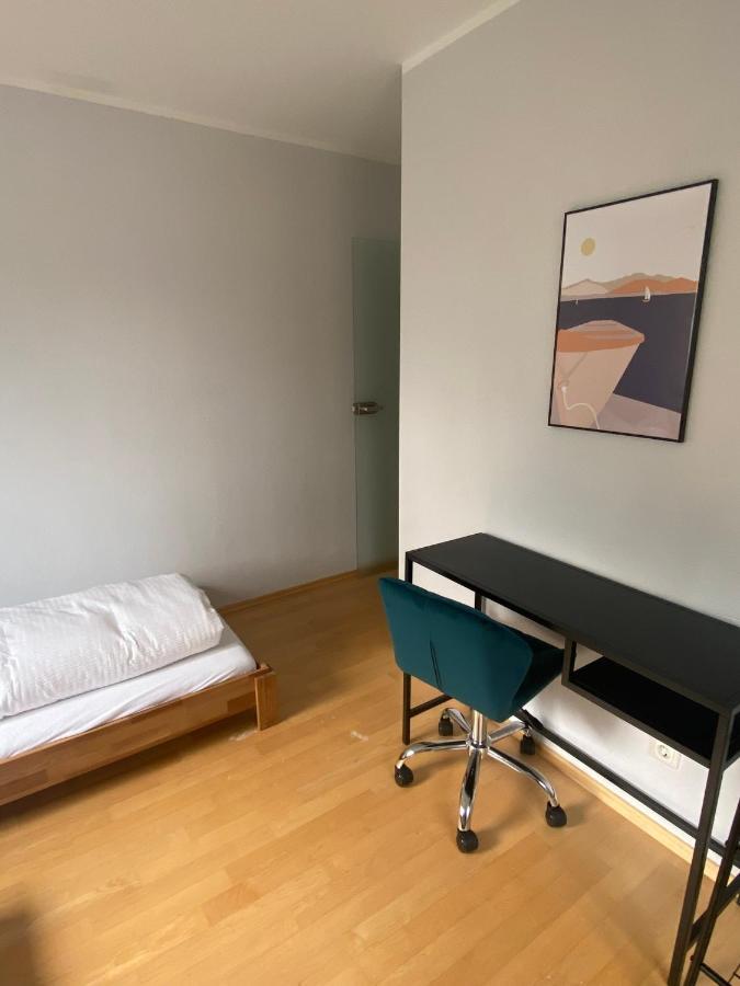 Modern Eingerichtete Wohnung Mit 2 Schlafzimmern Bergen  Kültér fotó