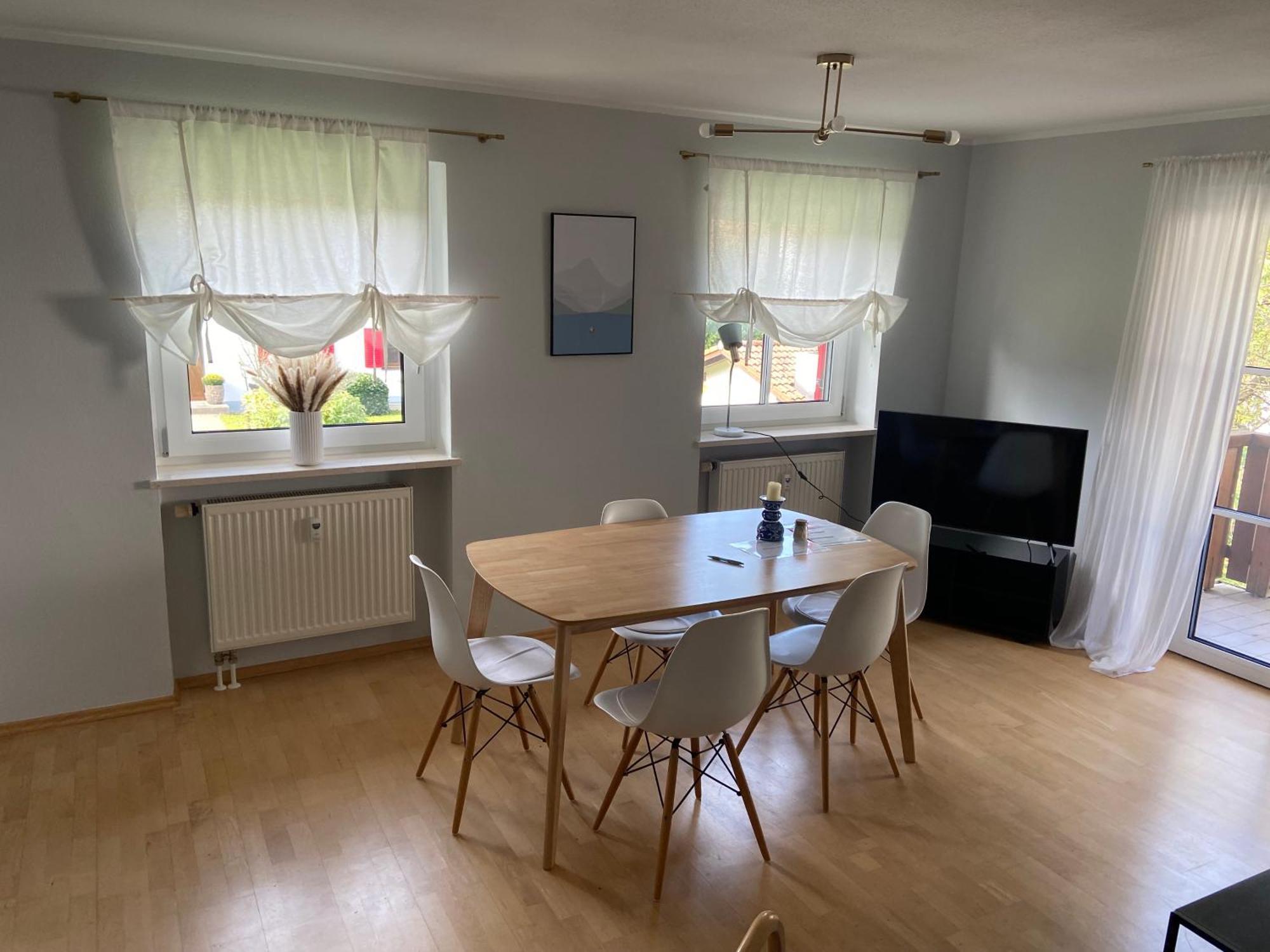 Modern Eingerichtete Wohnung Mit 2 Schlafzimmern Bergen  Kültér fotó